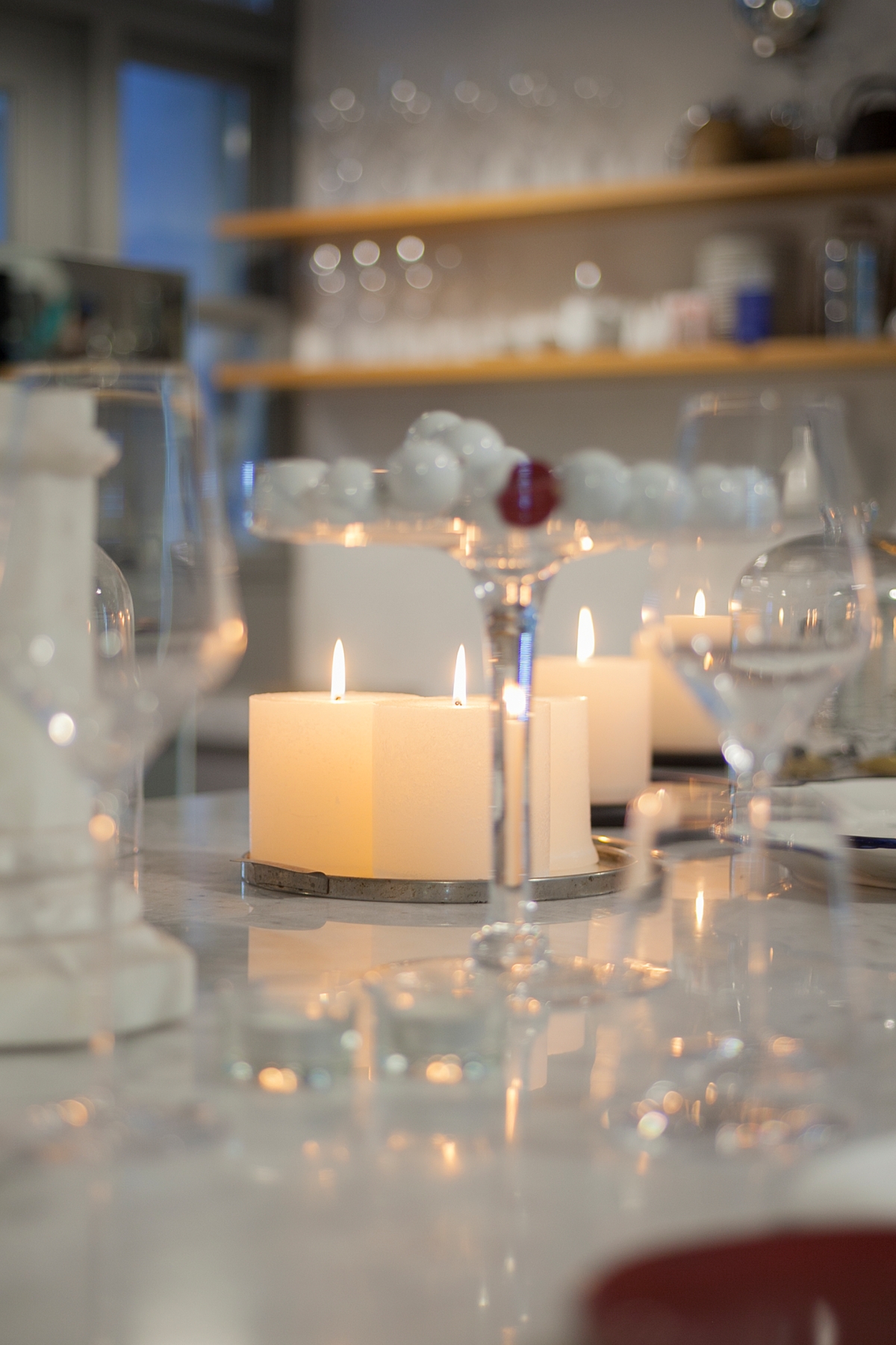 sala cucina lab con candela